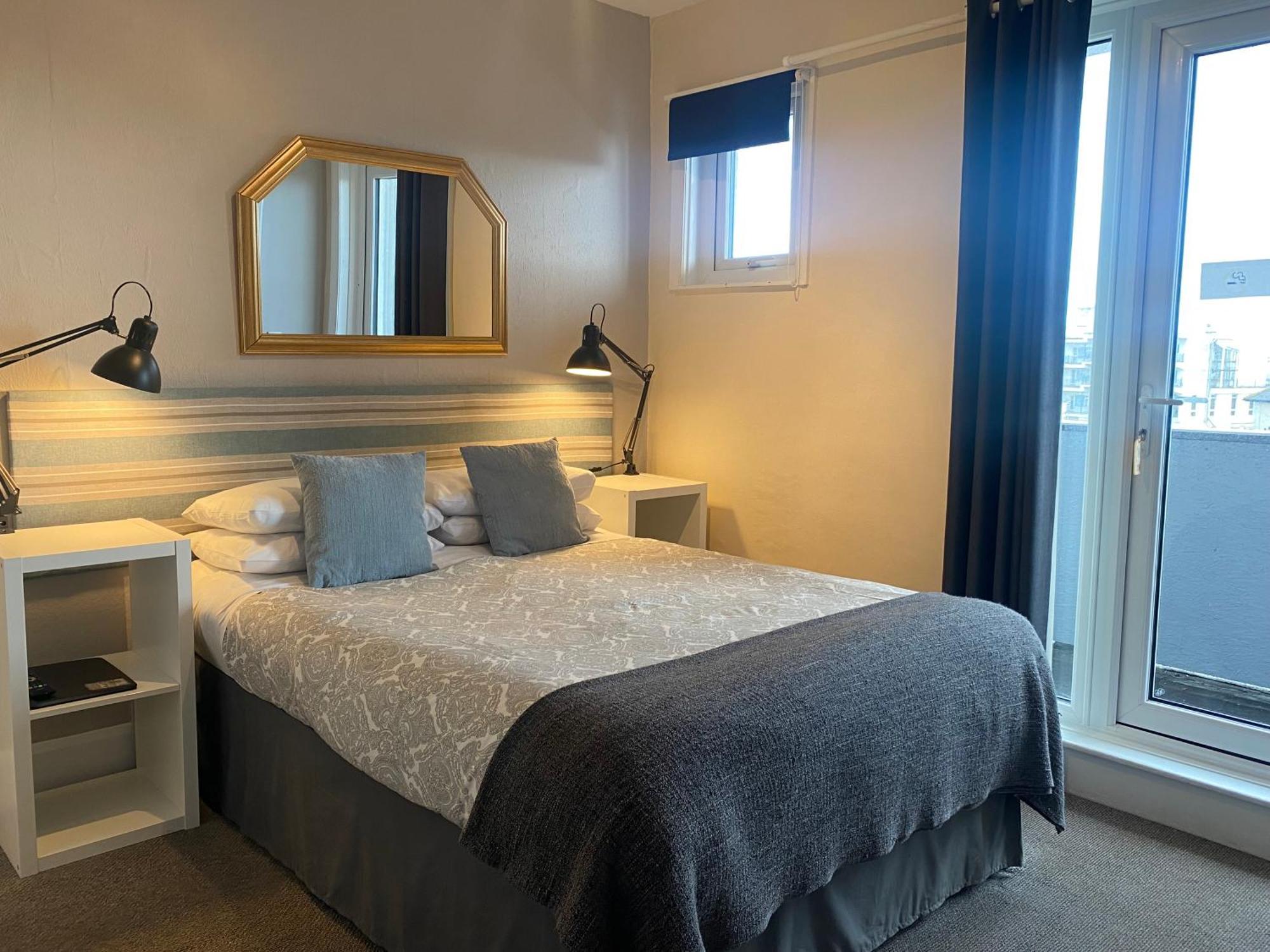 שנקלין Marlborough Hotel מראה חיצוני תמונה